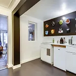 Sweett - Etienne Marcel